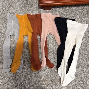 Size: 1-2 years
Colorful variety of knitted tights